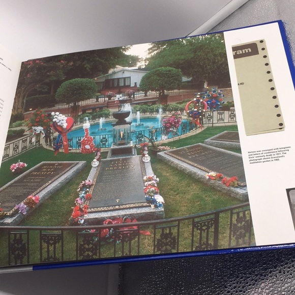 Elvis Treasures by Robert Gordon First Edition Hardcover with Sleeve - Picture 15 of 16